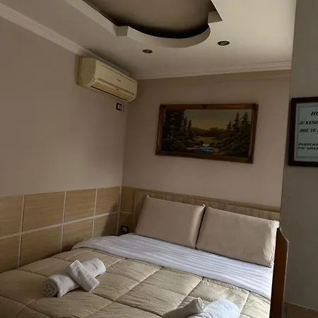 Ideal Hotel